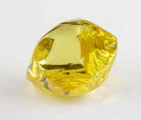 Желтый алмаз (фото из сети)